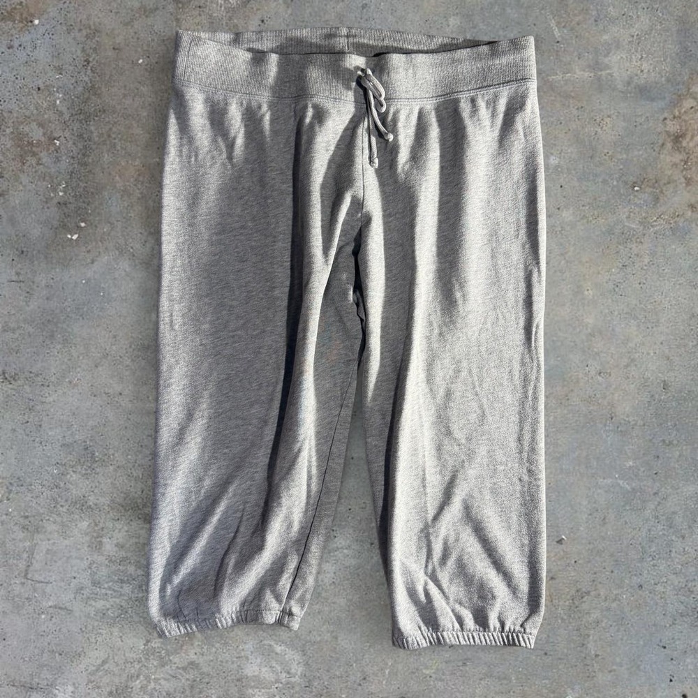 Victorias Secret Gray Lounge Capri Sweatpants Drawstring Wide Waistband Medium